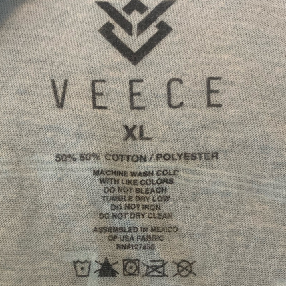 Veece Tee - Picture 5 of 6